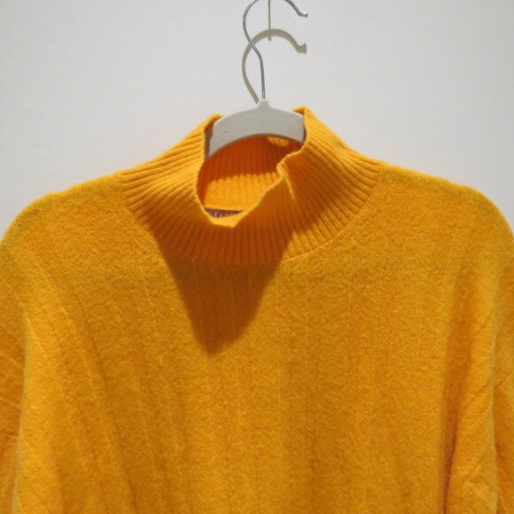 J. CREW Ribbed Mockneck Sweater in Supersoft Yarn Tangerine Orange - Size XL - Picture 4 of 14